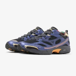 Mizuno MXR Black White & Nimbus Cloud
